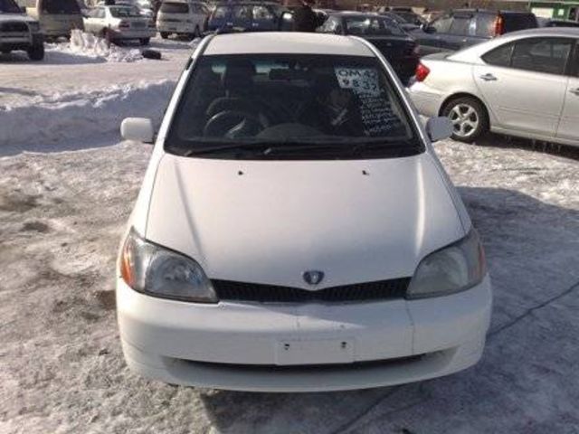 2000 Toyota Platz