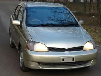 2000 Toyota Platz