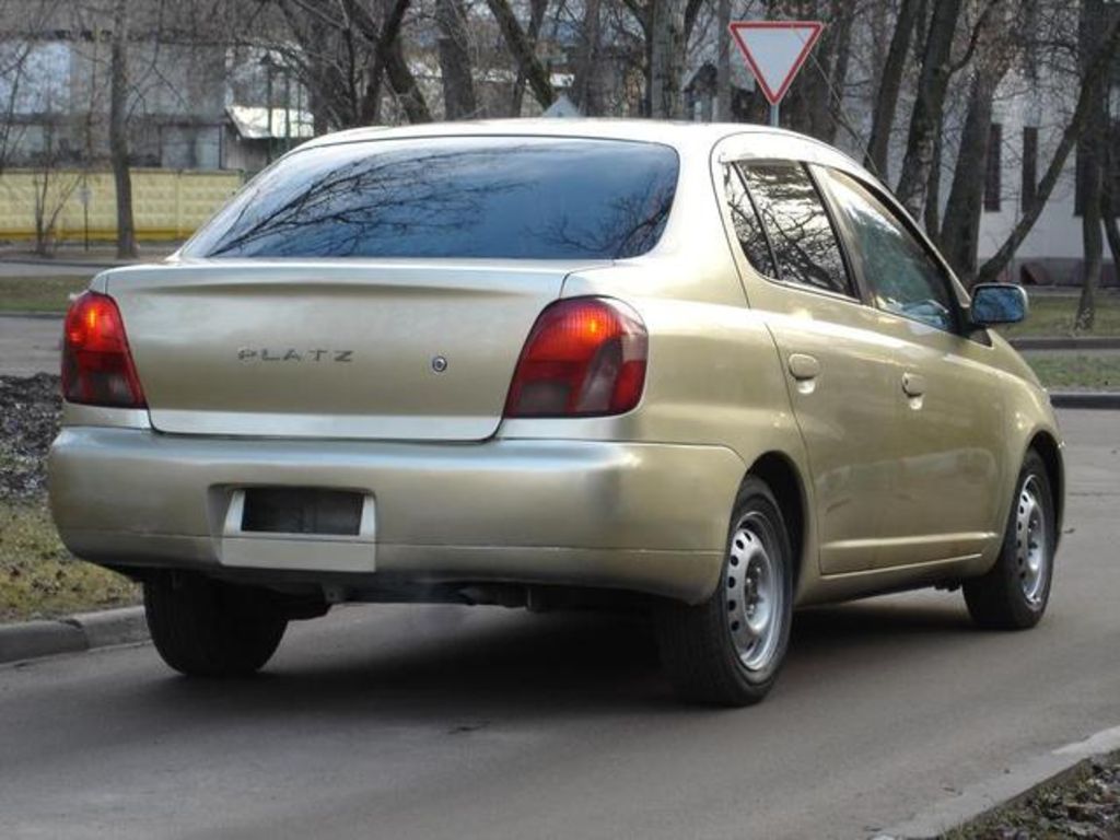 2000 Toyota Platz