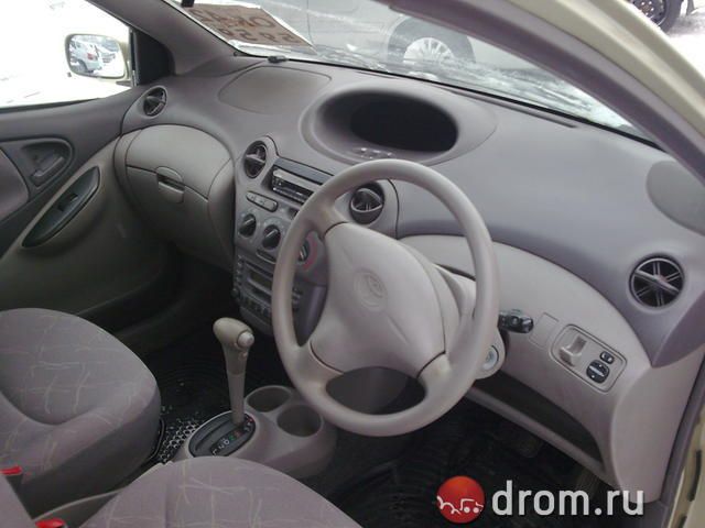 2000 Toyota Platz