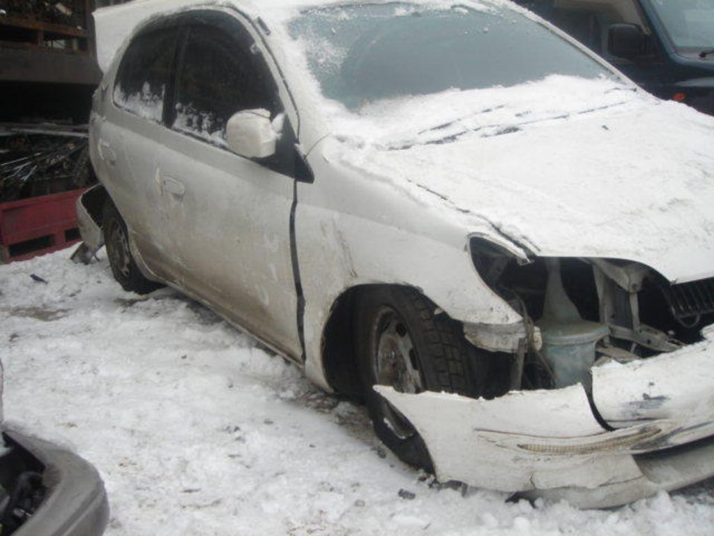 2000 Toyota Platz