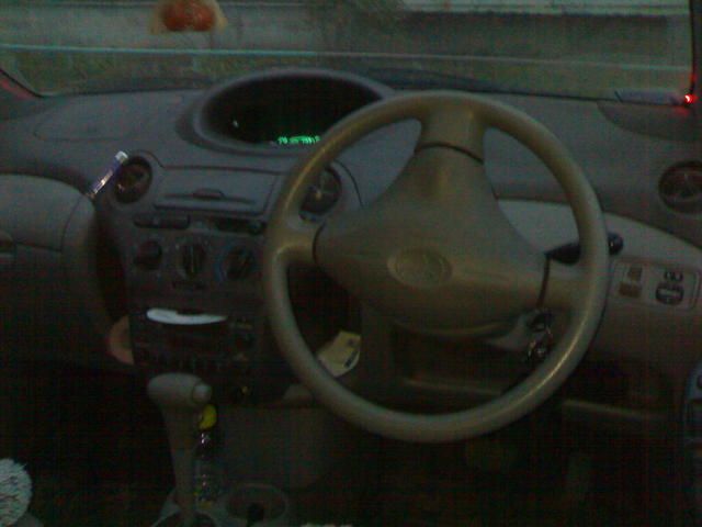 2000 Toyota Platz
