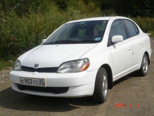 2000 Toyota Platz