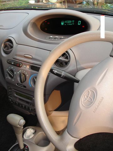 2000 Toyota Platz