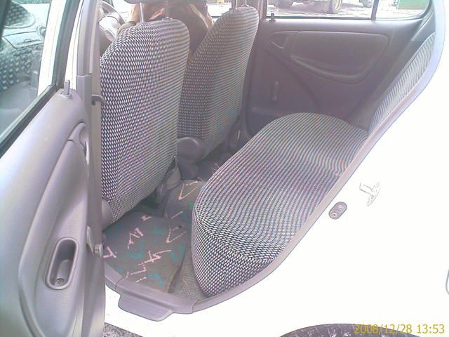 2000 Toyota Platz