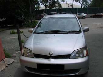 2000 Toyota Platz