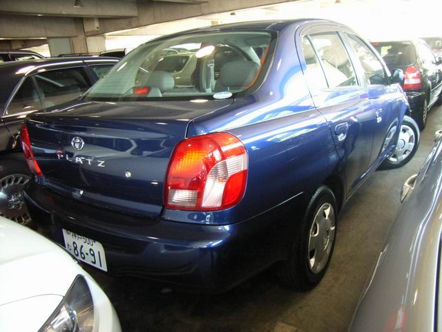 2000 Toyota Platz Images