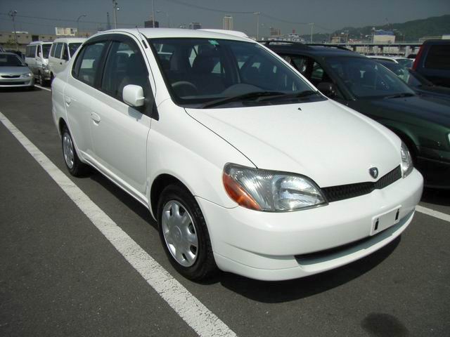 2000 Toyota Platz For Sale
