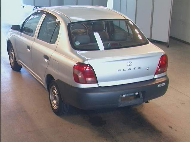 2000 Toyota Platz Wallpapers