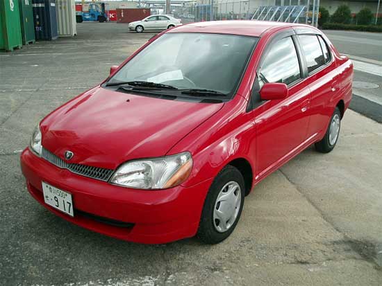 2000 Toyota Platz Wallpapers