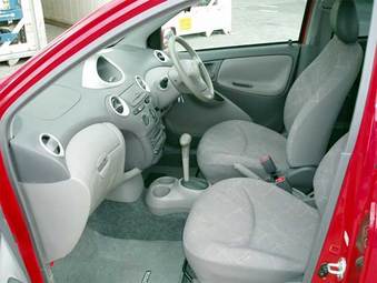 2000 Toyota Platz For Sale