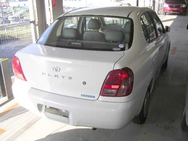 2000 Toyota Platz Images