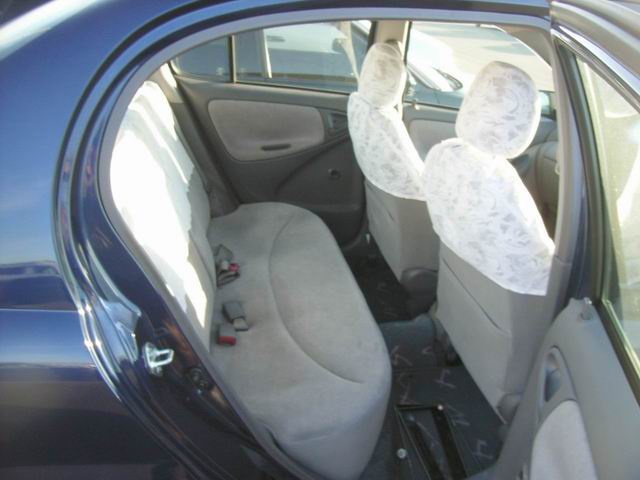 2000 Toyota Platz Wallpapers