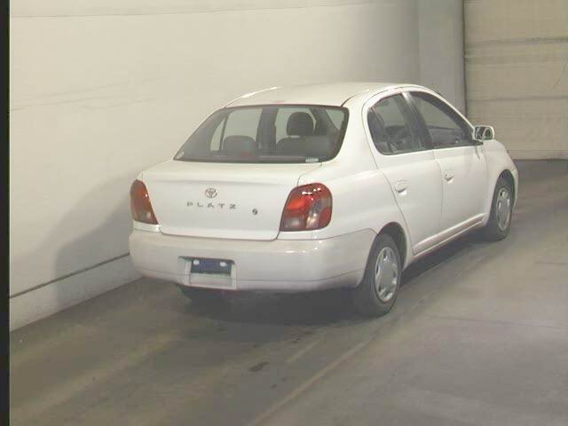 2000 Toyota Platz Images