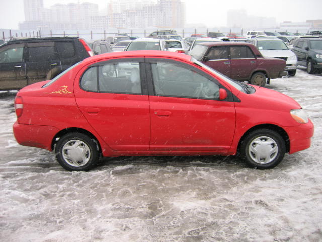 2000 Toyota Platz For Sale