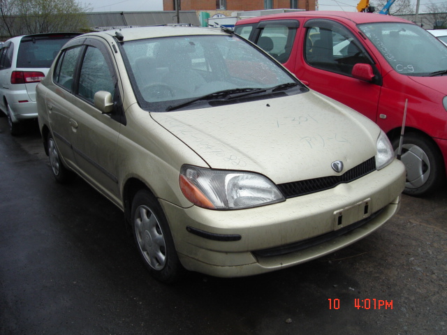 2000 Toyota Platz