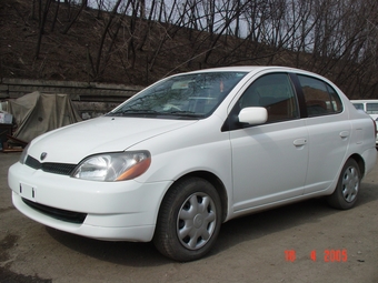 2001 Toyota Platz