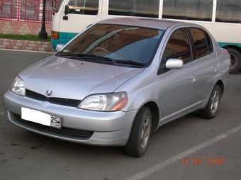 2001 Toyota Platz