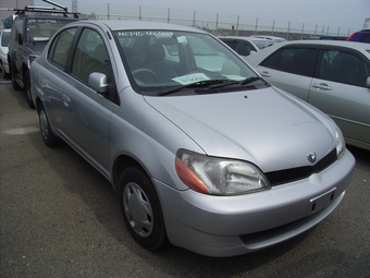 2001 Toyota Platz