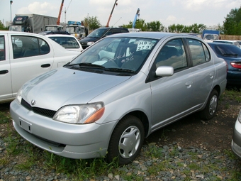 2001 Toyota Platz