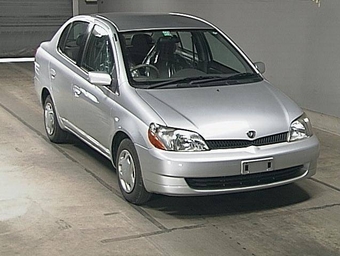 2001 Toyota Platz