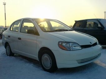 2001 Toyota Platz