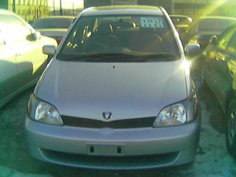 2001 Toyota Platz