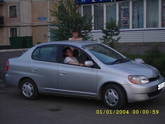 2001 Toyota Platz