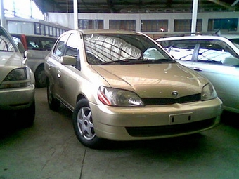 2001 Toyota Platz