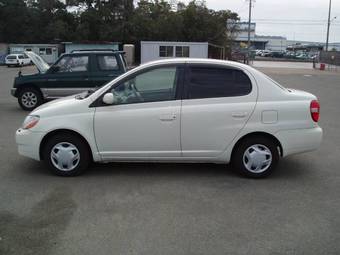 2001 Toyota Platz