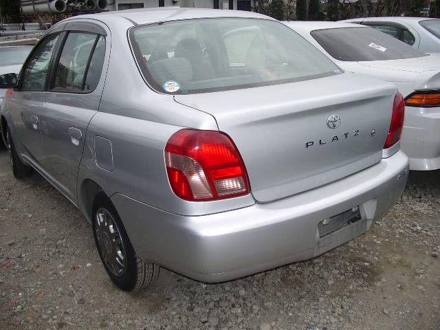 2001 Toyota Platz
