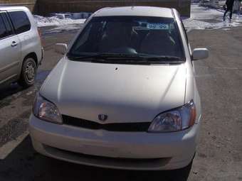2001 Toyota Platz