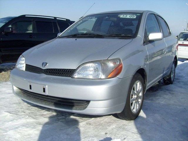 2001 Toyota Platz