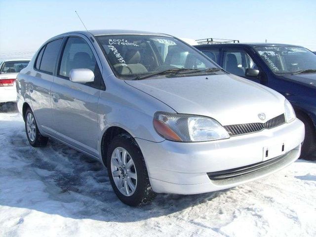 2001 Toyota Platz