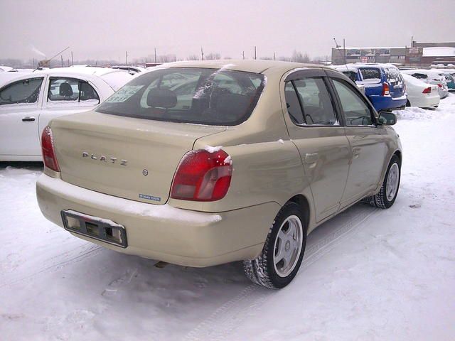 2001 Toyota Platz