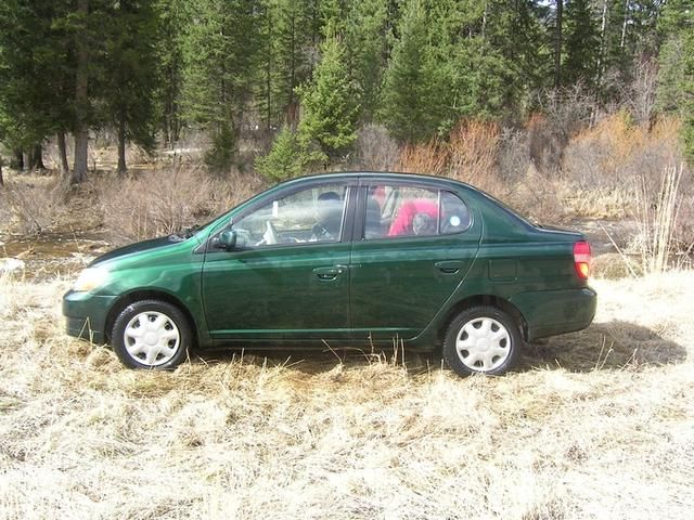 2001 Toyota Platz