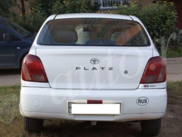 2001 Toyota Platz