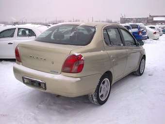 Toyota Platz