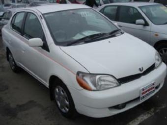 2001 Toyota Platz