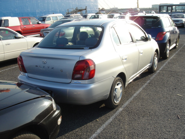 2001 Toyota Platz For Sale