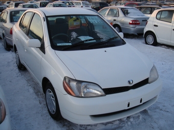 2001 Toyota Platz