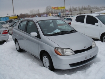 2001 Toyota Platz