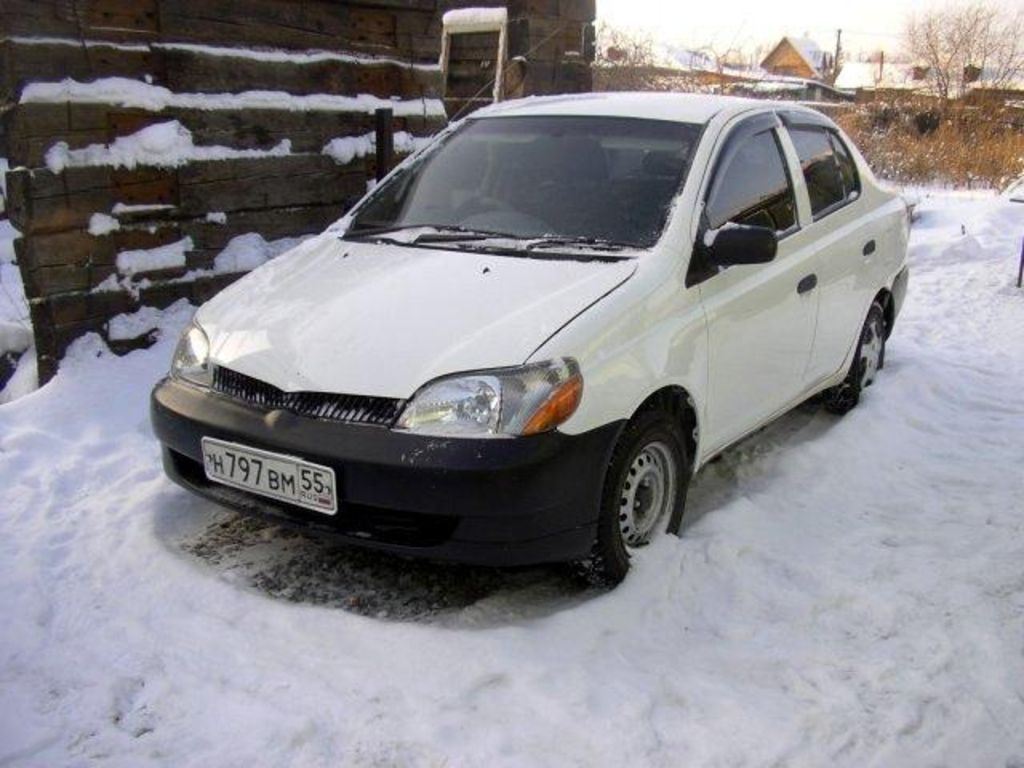 2001 Toyota Platz