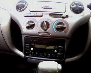 2001 Toyota Platz For Sale