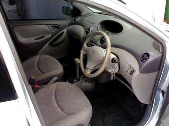 2001 Toyota Platz For Sale