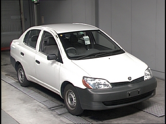 2002 Toyota Platz