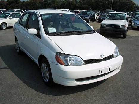 2002 Toyota Platz