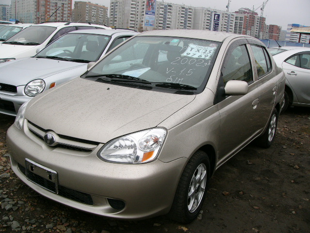 2002 Toyota Platz