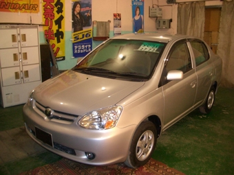 2002 Toyota Platz