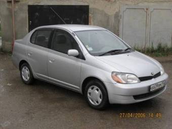 2002 Toyota Platz